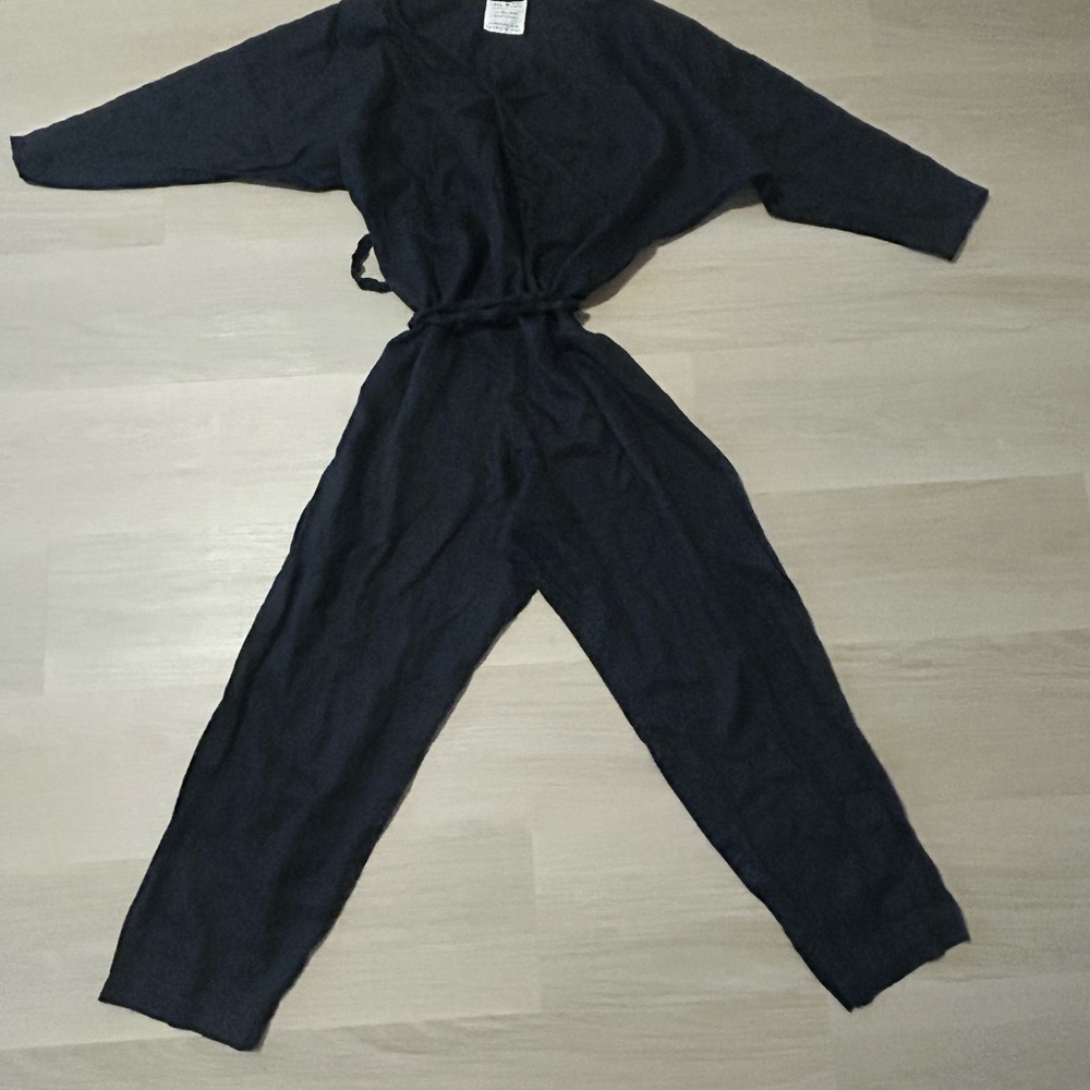 100% Linen Black Jumpsuit - Picture 4 of 4